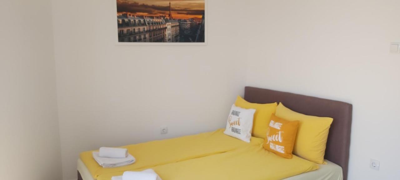 Sunset Apartment Белград Екстериор снимка